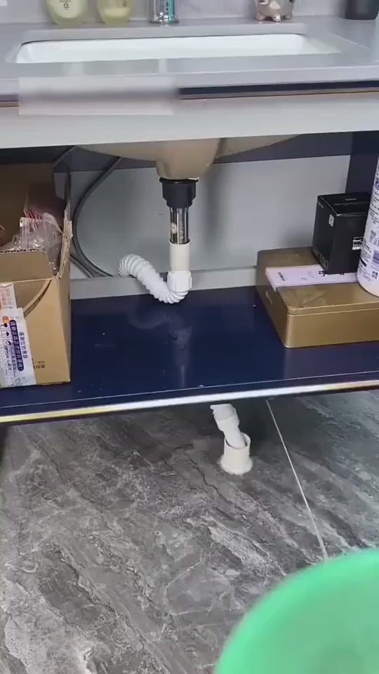 AquaSiphon – Drehbarer, flexibler und geruchsloser Wasserabfluss